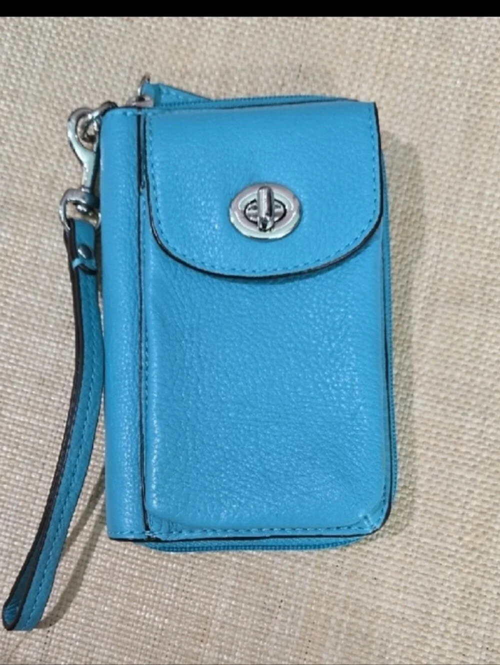 Like-New! Coach Bright Blue Leather Wristlet Wallet with Turn-Lock